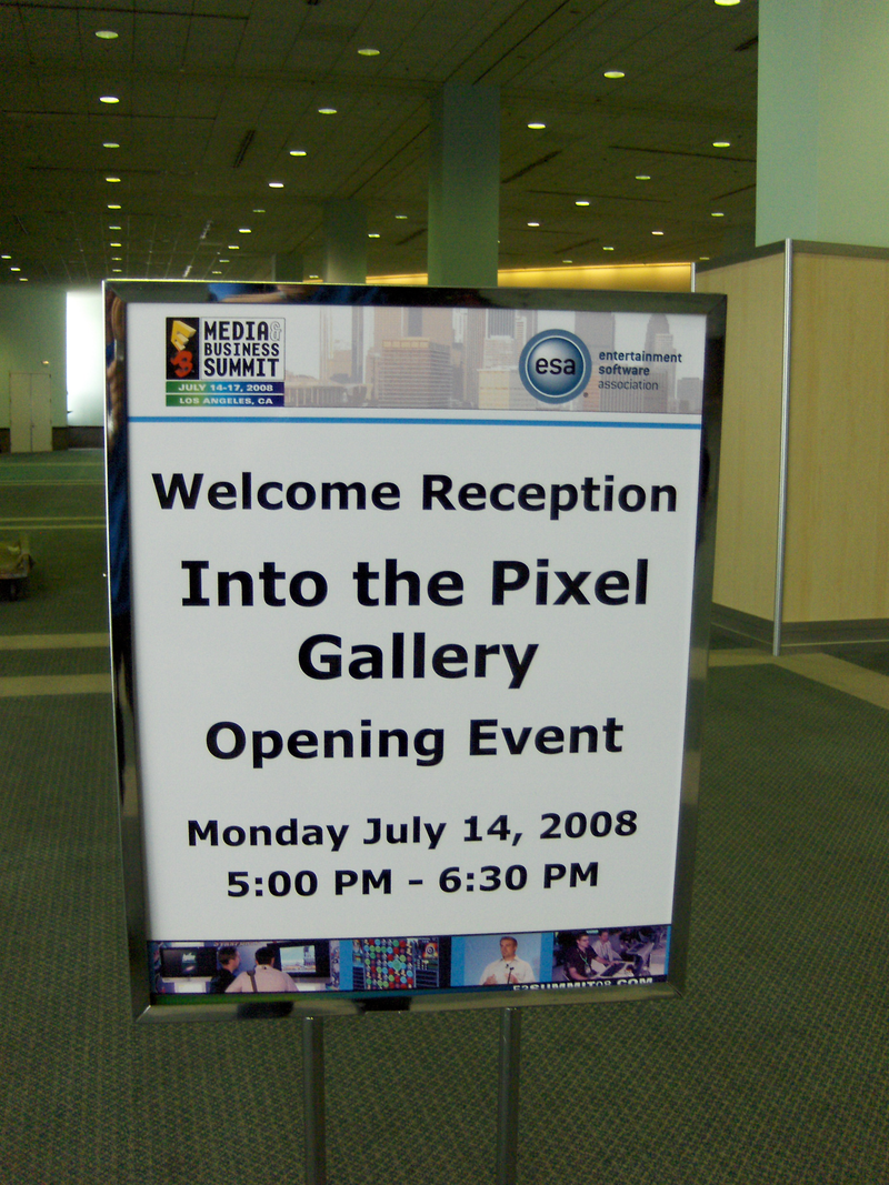 Illustration for article titled First Peek At E3 2008 (Boxes And Furniture Crap)